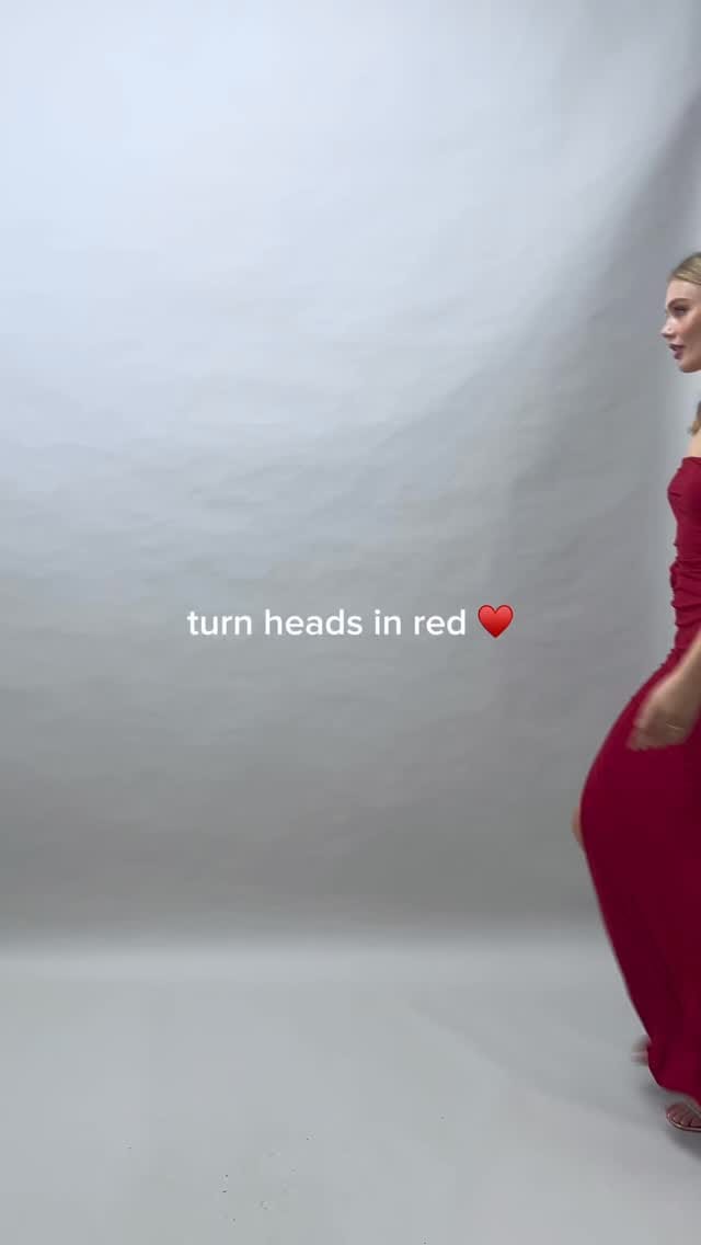 Post 9 by WalG London on Instagram (video)
