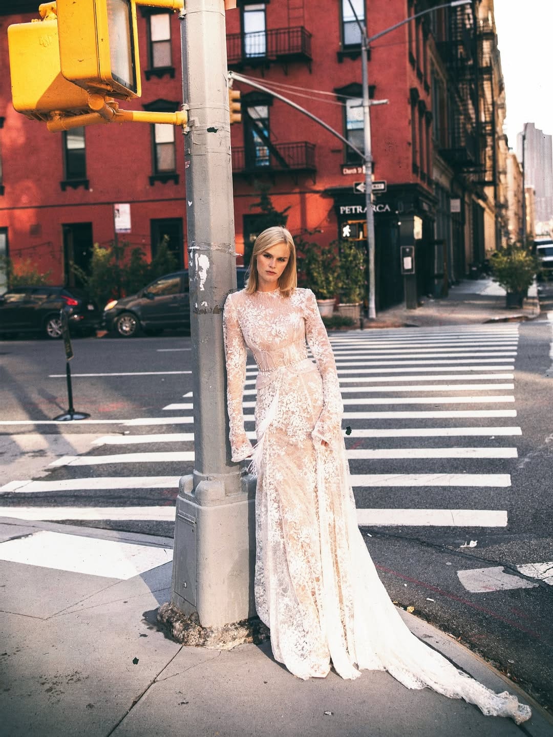 Post 6 by Mariana Humeniuk on Instagram (carousel)