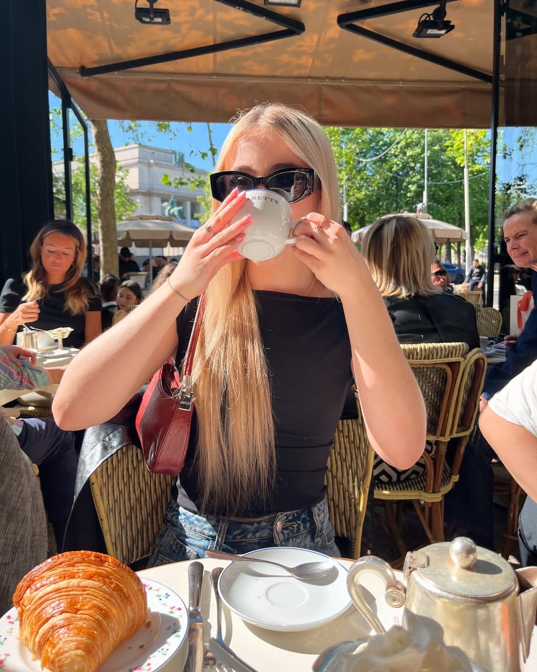 Post 2 by Alexis Holly | Fashion inspo ♡ on Instagram (carousel)
