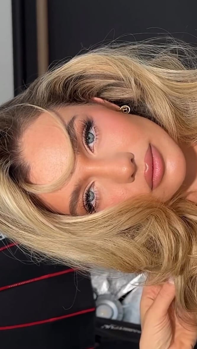 Post 5 by 𝑲𝒍𝒂𝒖𝒅𝒊𝒂 𝑳𝒖𝒄𝒋𝒂 🌹 on Instagram (video)