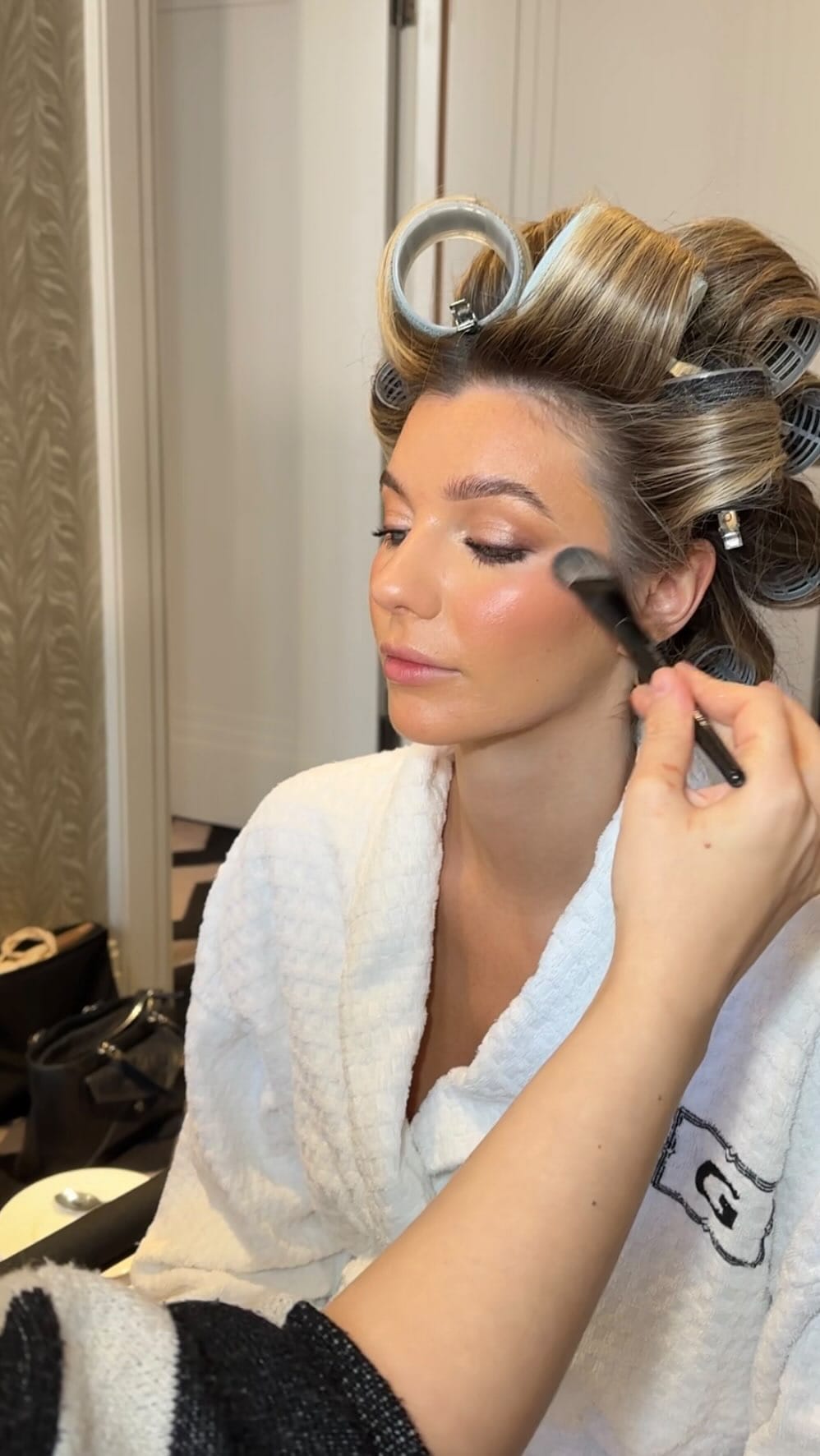 Post 2 by 𝑲𝒍𝒂𝒖𝒅𝒊𝒂 𝑳𝒖𝒄𝒋𝒂 🌹 on Instagram (video)