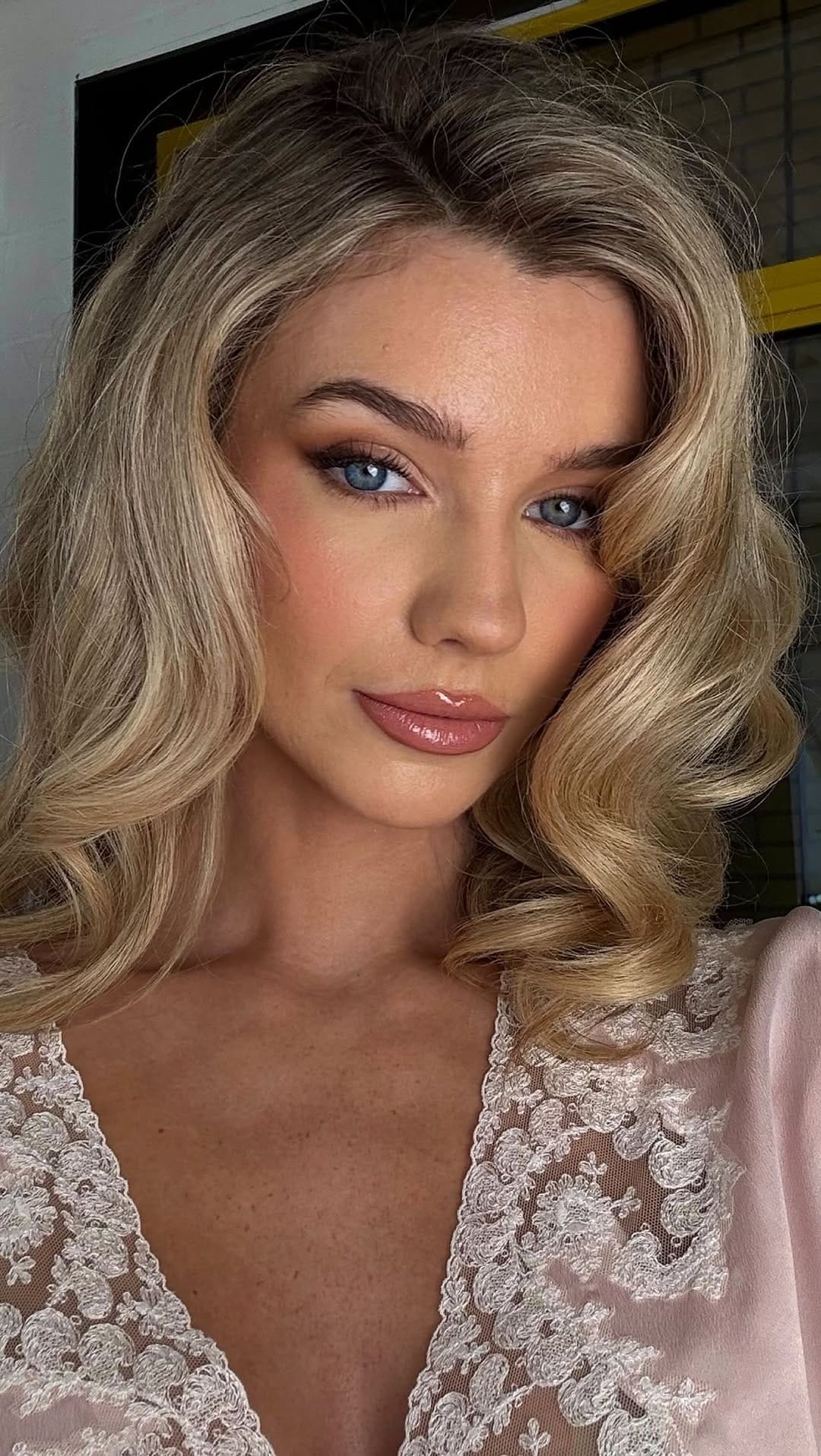 Post 10 by 𝑲𝒍𝒂𝒖𝒅𝒊𝒂 𝑳𝒖𝒄𝒋𝒂 🌹 on Instagram (video)