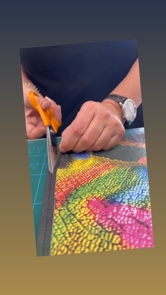 Post 10 by Jana on Instagram (video)