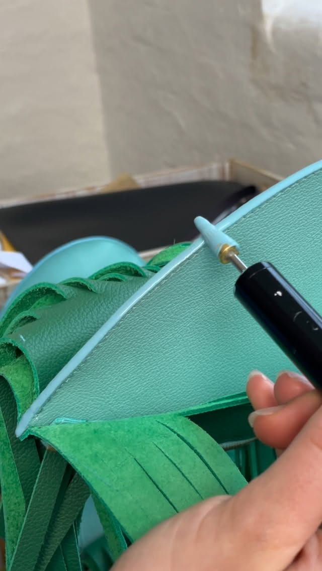 Post 6 by Jana on Instagram (video)