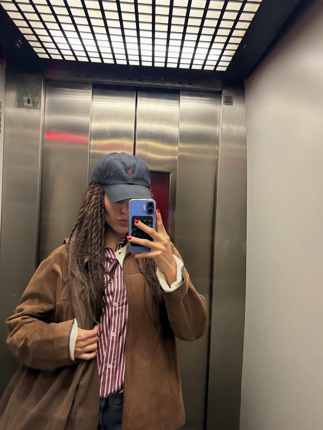 Post 1 by 𝕀ℤ𝔸𓂀 🇧🇷 on Instagram (carousel)