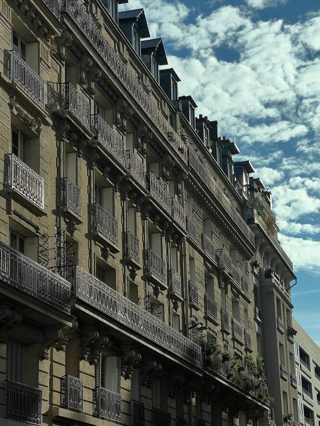 Post 7 by Esmé Wissels on Instagram (carousel)