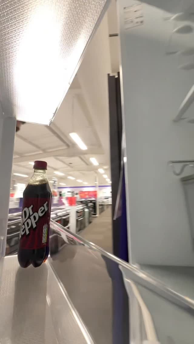 Post 5 by Currys Ireland on Instagram (video)