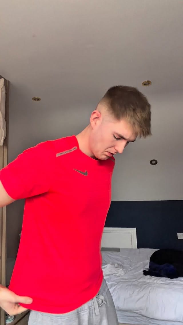 Post 4 by Currys Ireland on Instagram (video)