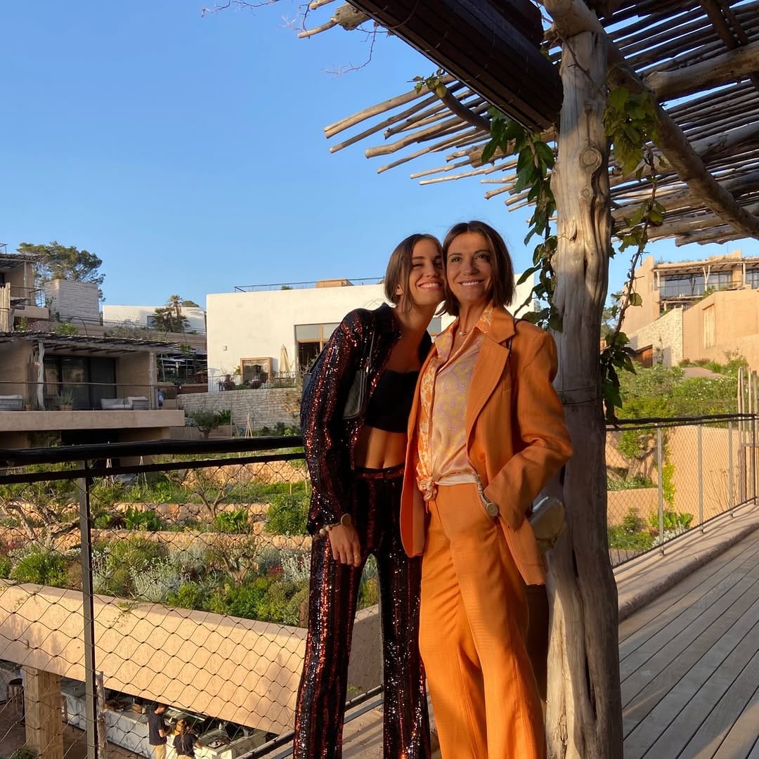 Post 5 by Andrea Galán on Instagram (carousel)