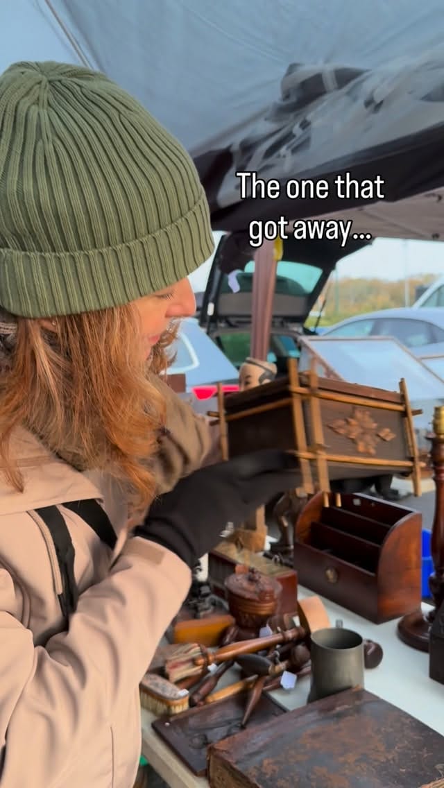Post 3 by Tamara Broido | Antique Art & Decor on Instagram (video)