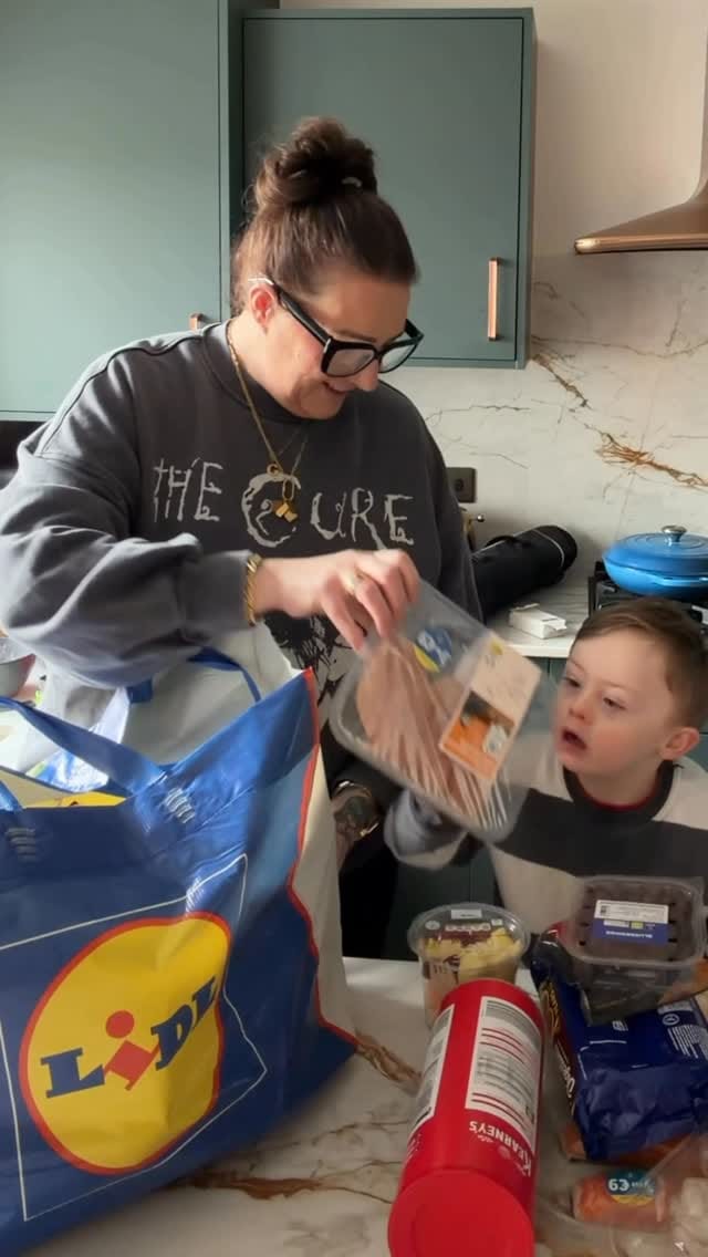 Post 7 by Lidl Ireland on Instagram (video)
