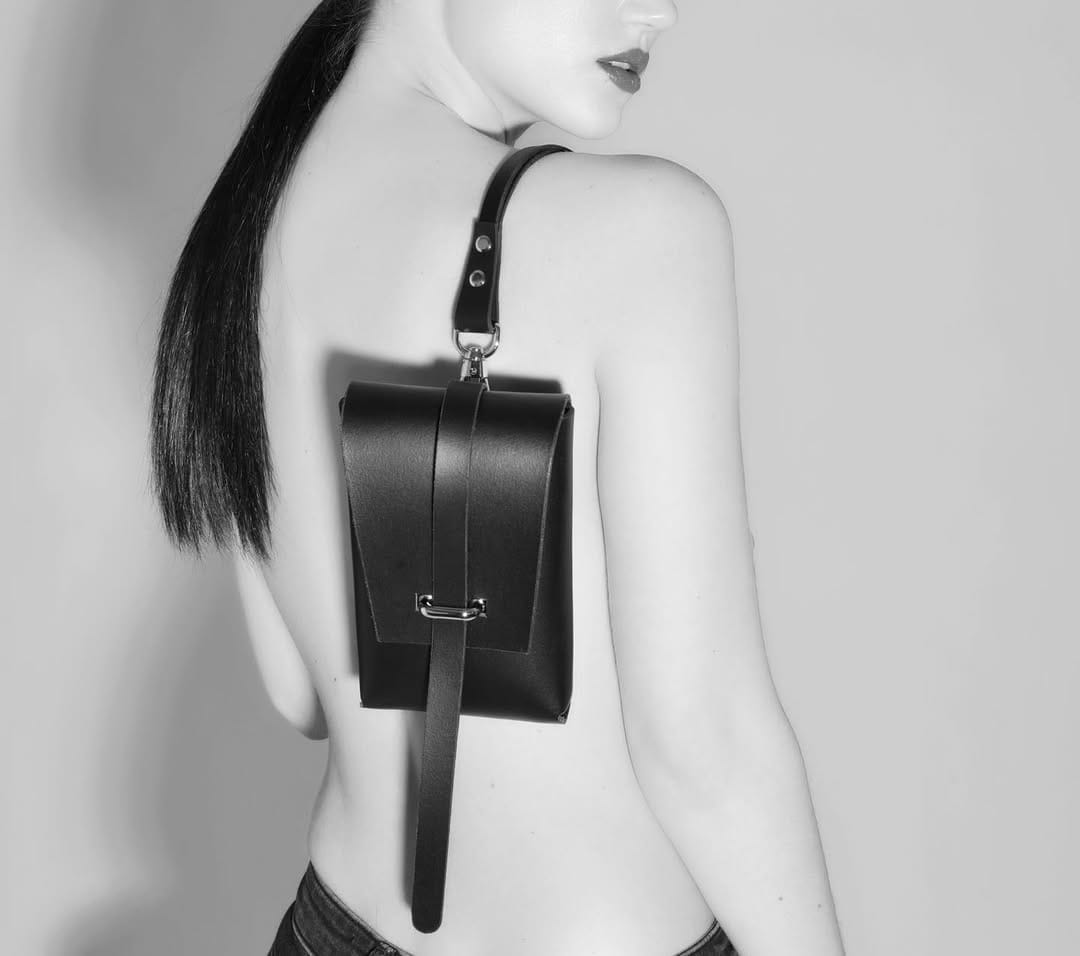 Post 10 by Leather Artefact on Instagram (image)