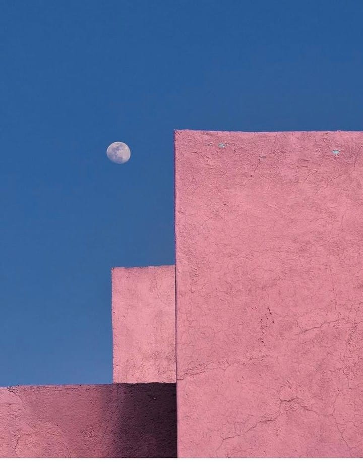 Post 9 by Milagros on Instagram (image)