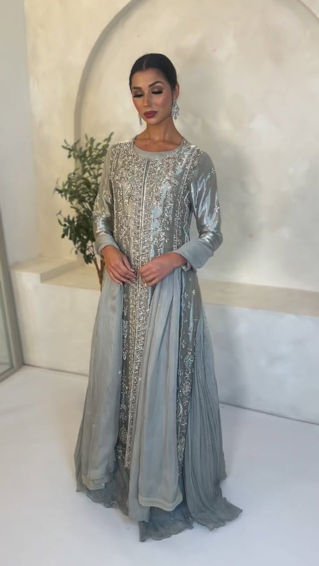 Post 6 by Brides By Noors  closed Monday & Friday on Instagram (video)