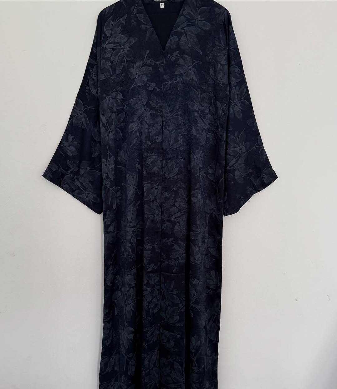 Post 1 by ABAYAS & HIJABS on Instagram (image)