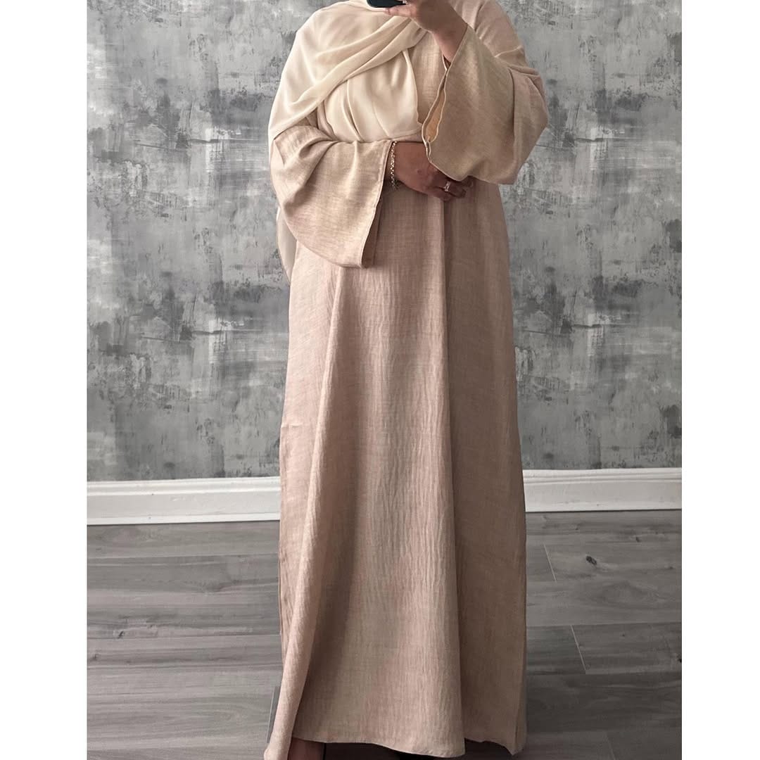 Post 10 by ABAYAS & HIJABS on Instagram (image)