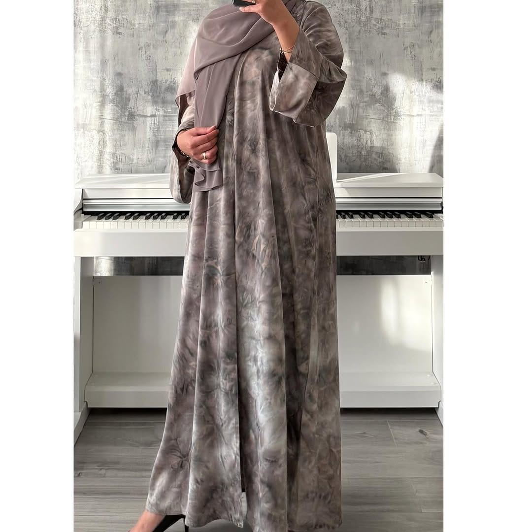 Post 2 by ABAYAS & HIJABS on Instagram (image)