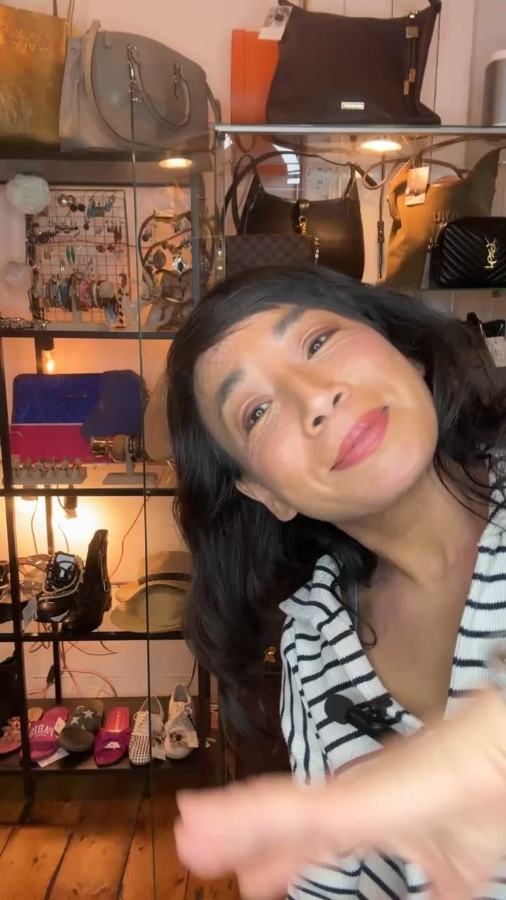 Post 1 by Siopaella on Instagram (video)