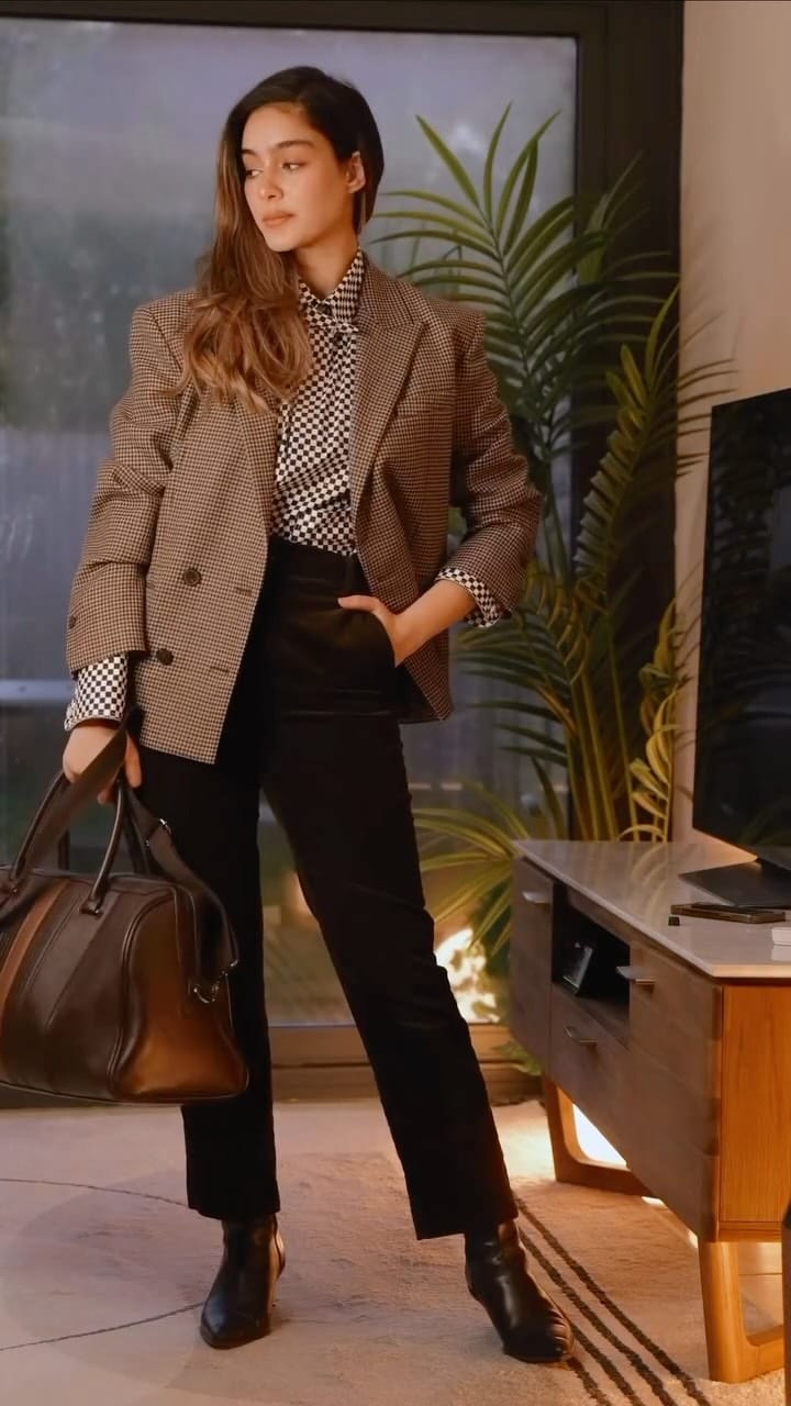 Post 4 by Hadia Mandour on Instagram (video)