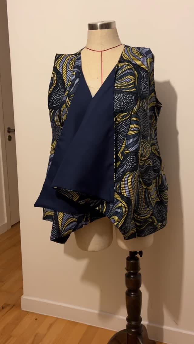 Post 3 by Fashion designer and tutor on Instagram (video)