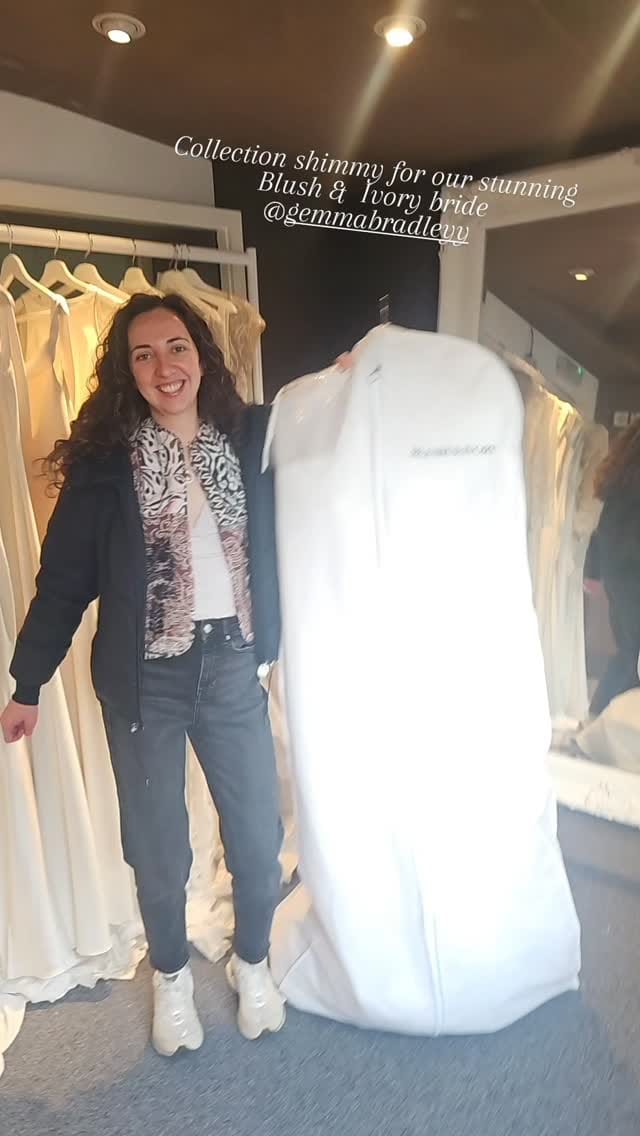 Post 5 by Blush & Ivory on Instagram (video)
