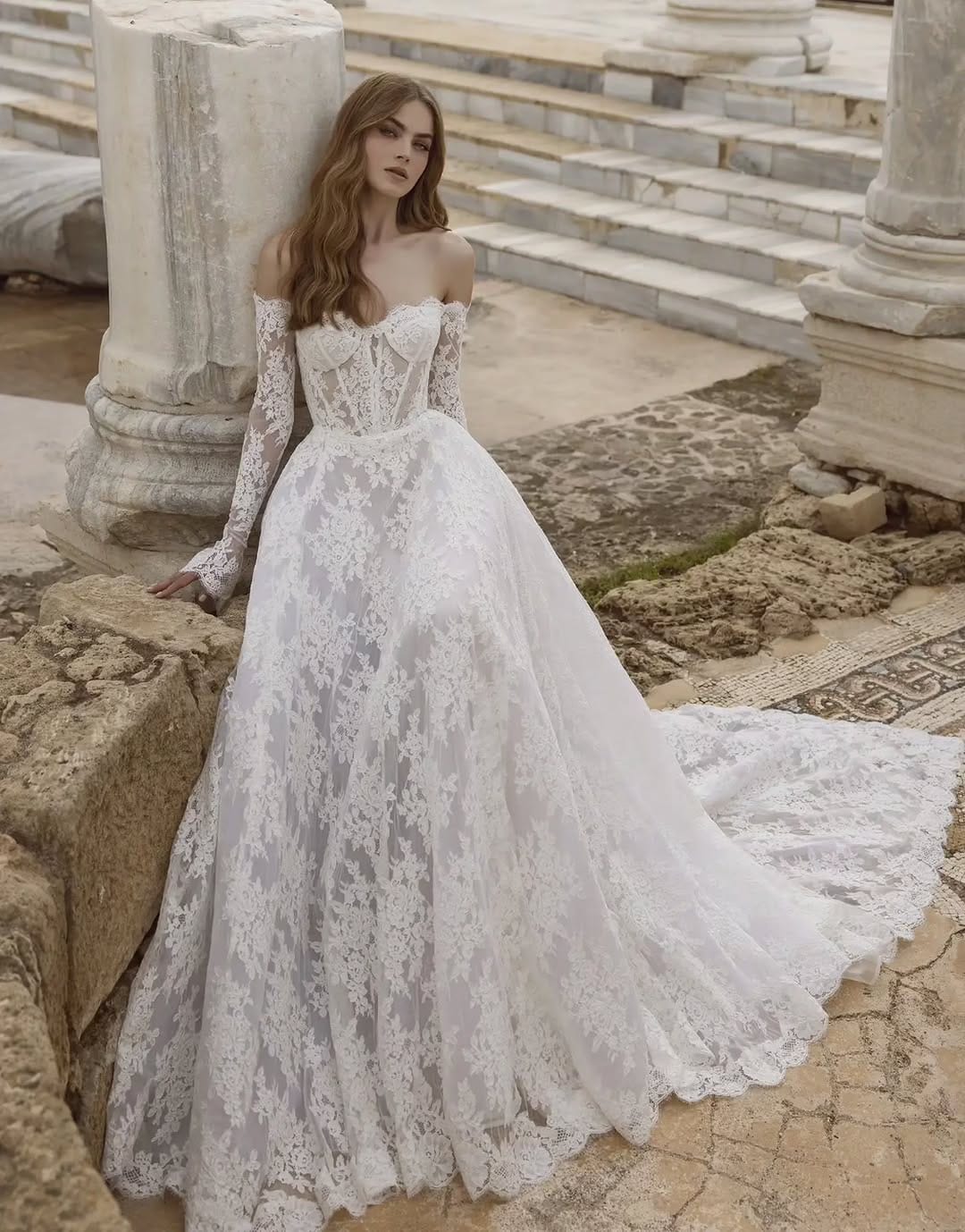 Post 6 by Blush & Ivory on Instagram (image)