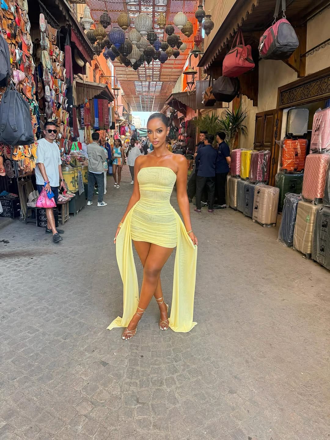 Post 4 by @shyjerri on Instagram (carousel)