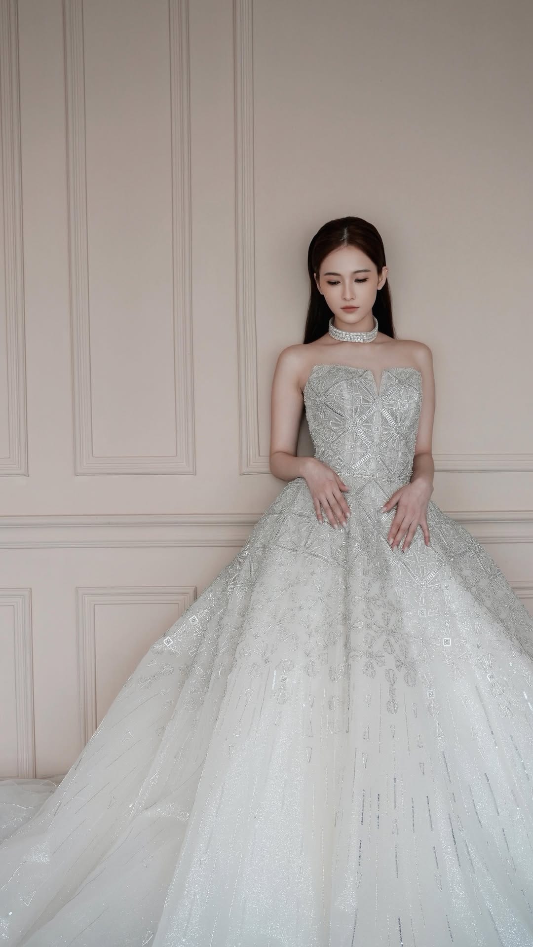 Post 2 by W Wedding bridal on Instagram (video)
