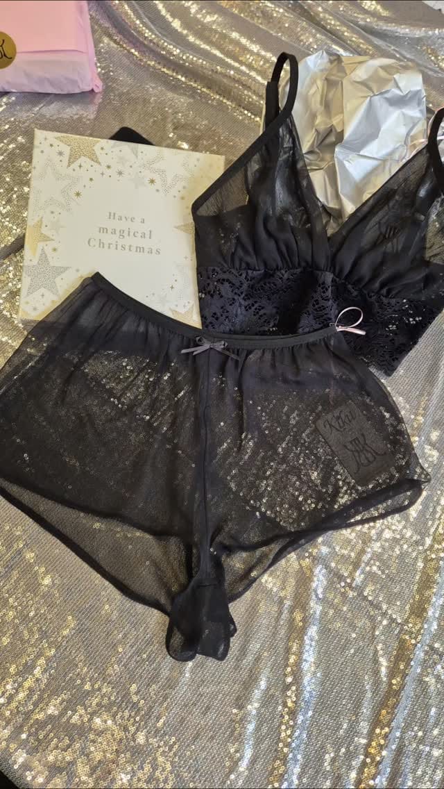 Post 5 by Kiku Boutique on Instagram (video)