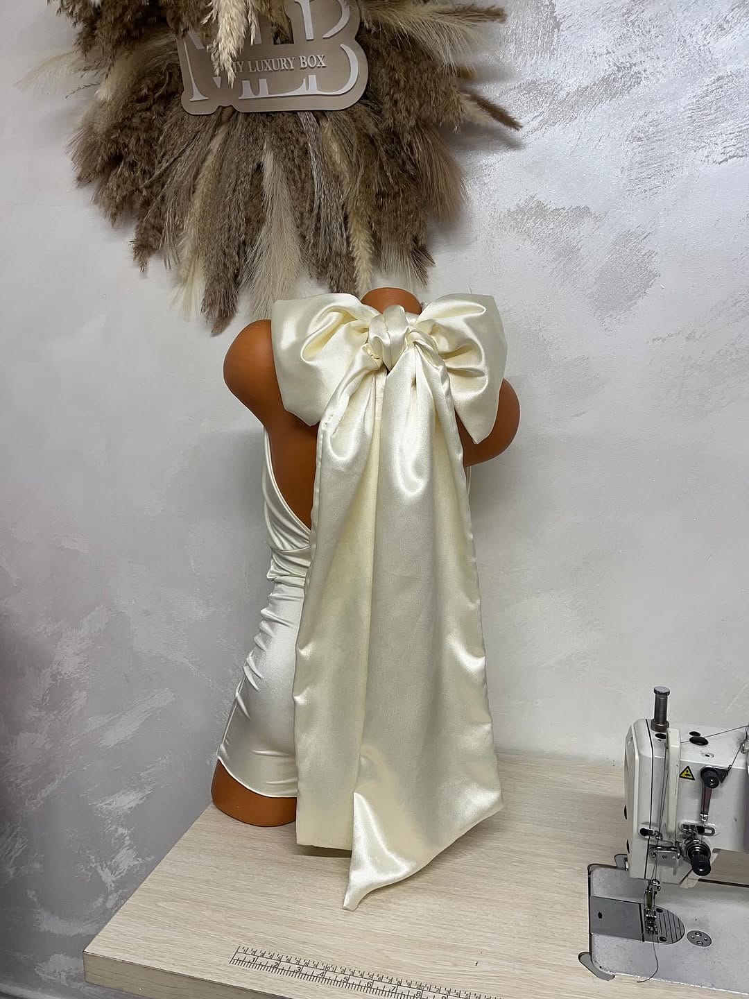 Post 8 by MLB Designs | Handmade Luxurious Clothing on Instagram (carousel)