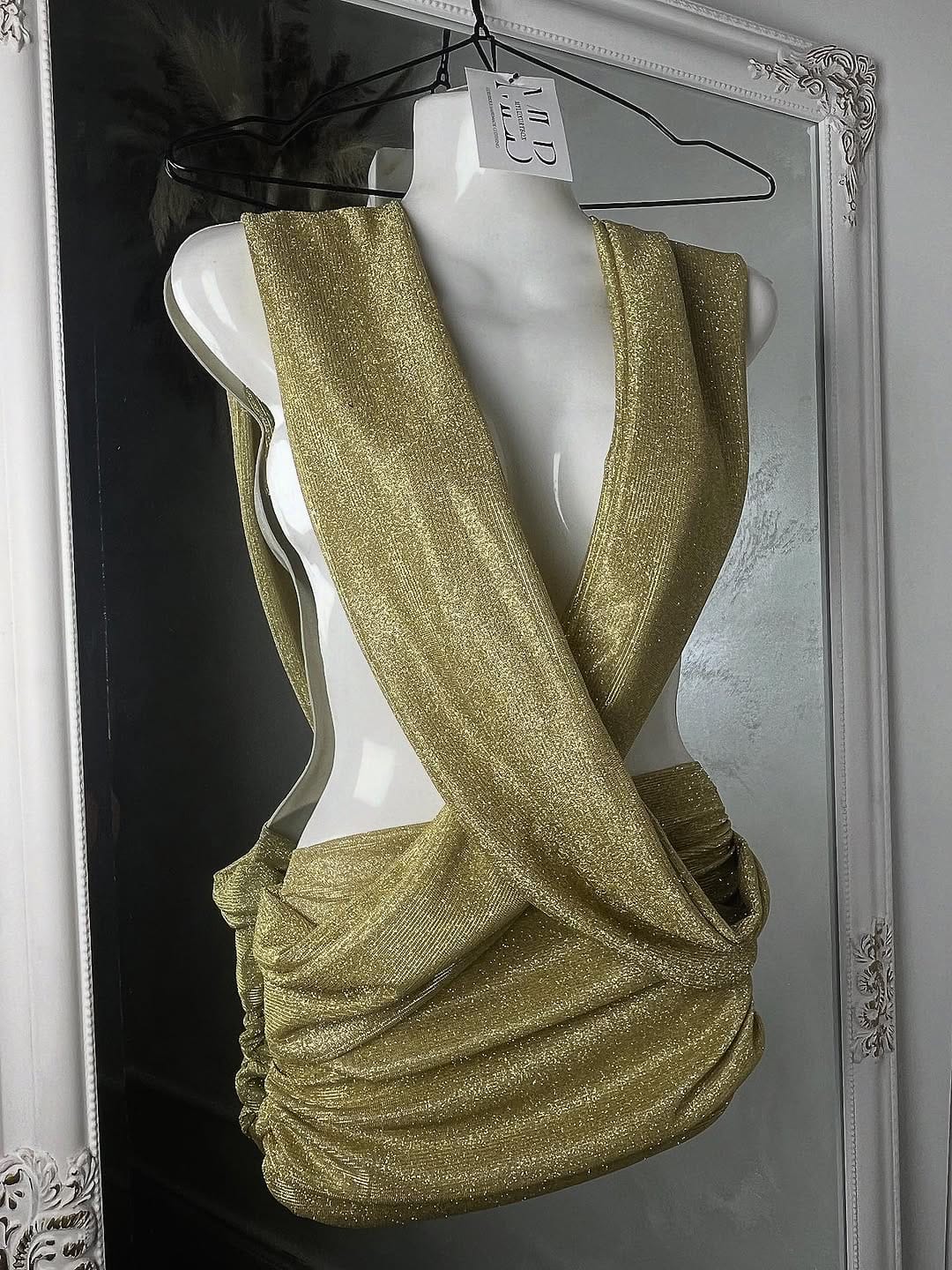 Post 5 by MLB Designs | Handmade Luxurious Clothing on Instagram (image)