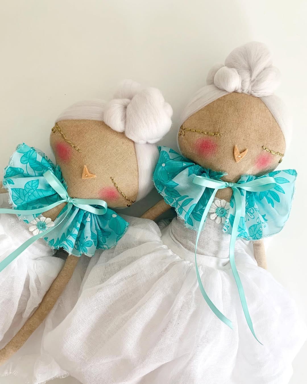 Post 3 by DOLL FACE by Jessica Lee on Instagram (image)