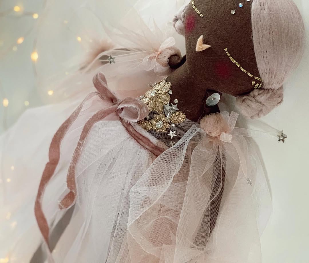 Post 10 by DOLL FACE by Jessica Lee on Instagram (image)