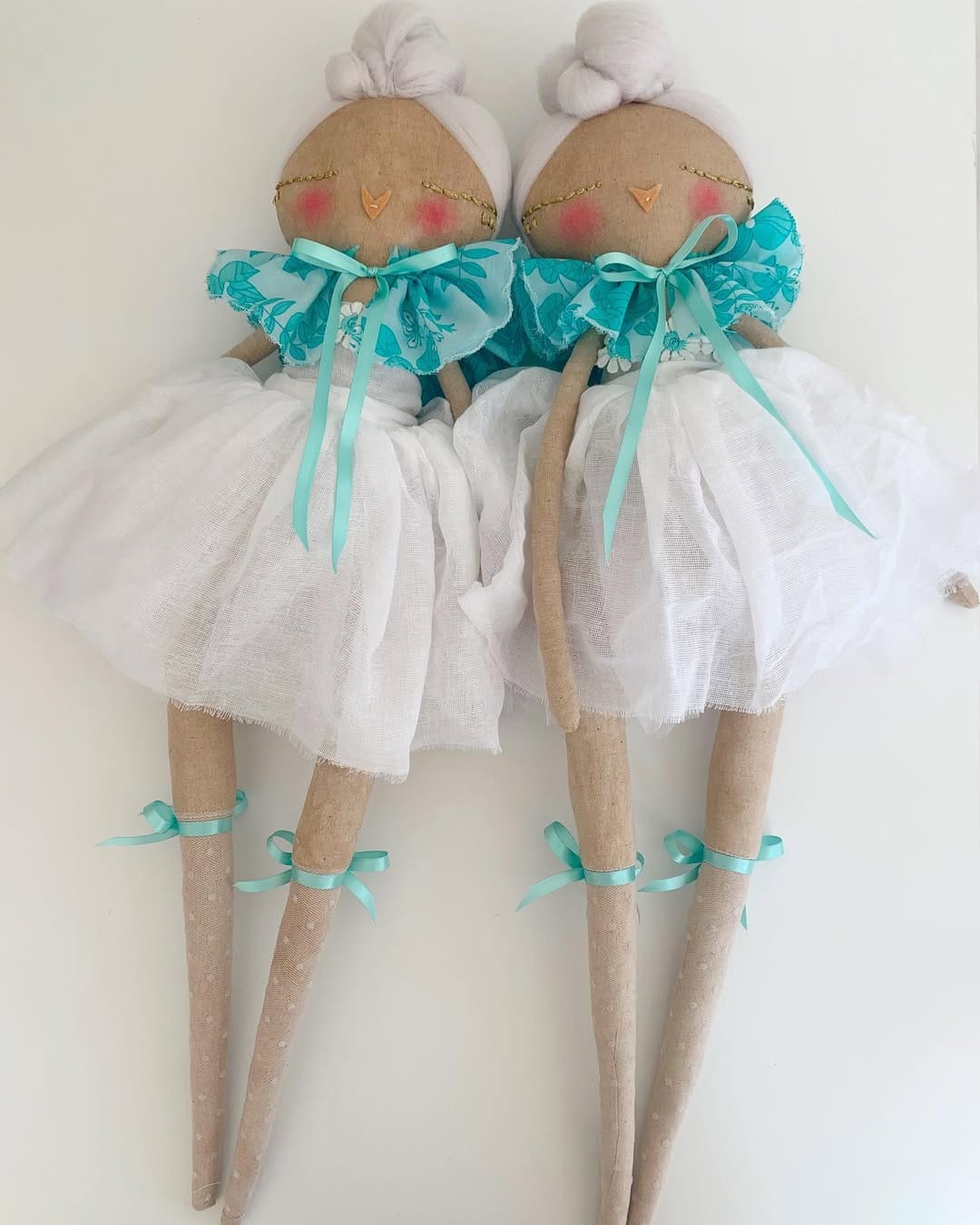 Post 2 by DOLL FACE by Jessica Lee on Instagram (image)
