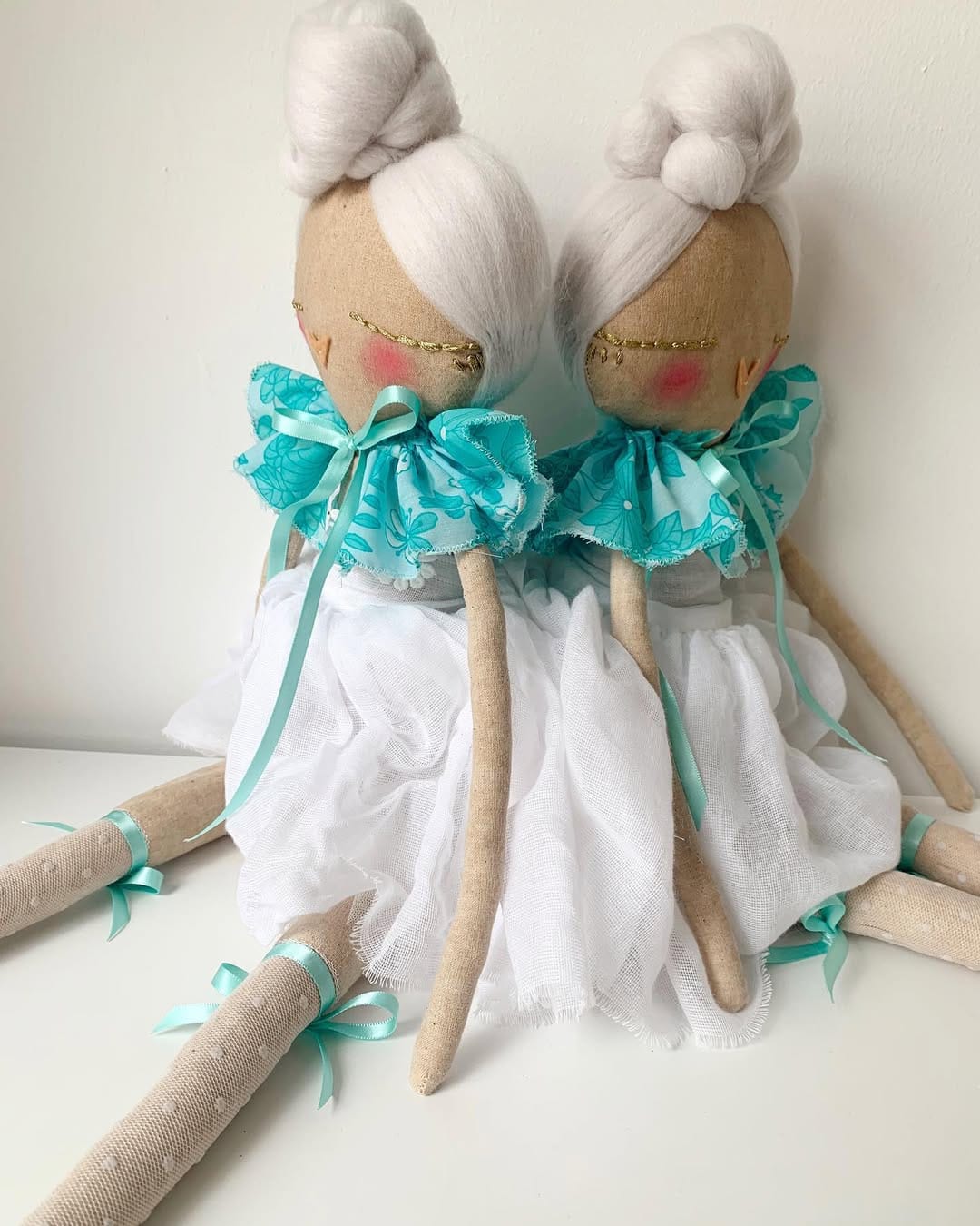 Post 1 by DOLL FACE by Jessica Lee on Instagram (image)