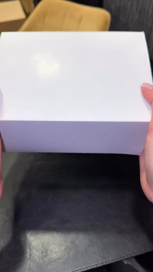 Post 1 by Thediamondboxuk on Instagram (video)