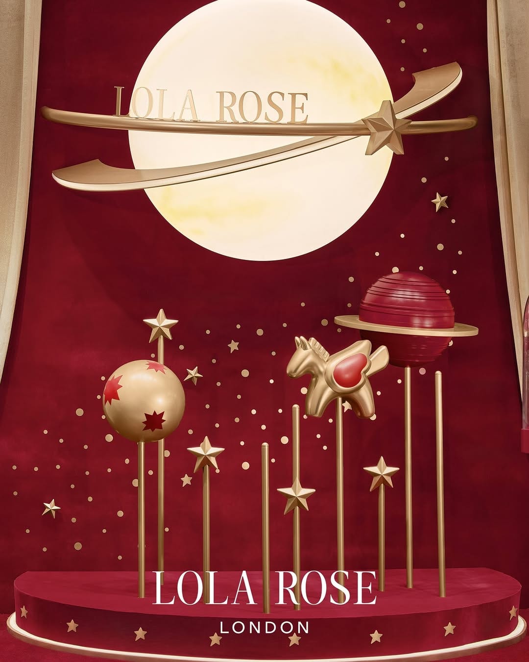 Post 2 by Lola Rose on Instagram (carousel)
