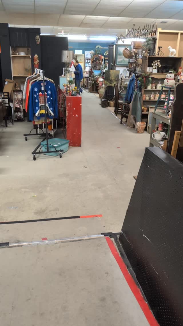 Post 8 by thejunkmama on Instagram (video)