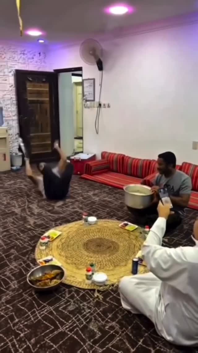 Post 4 by Global Eyes Optometrists™ on Instagram (video)