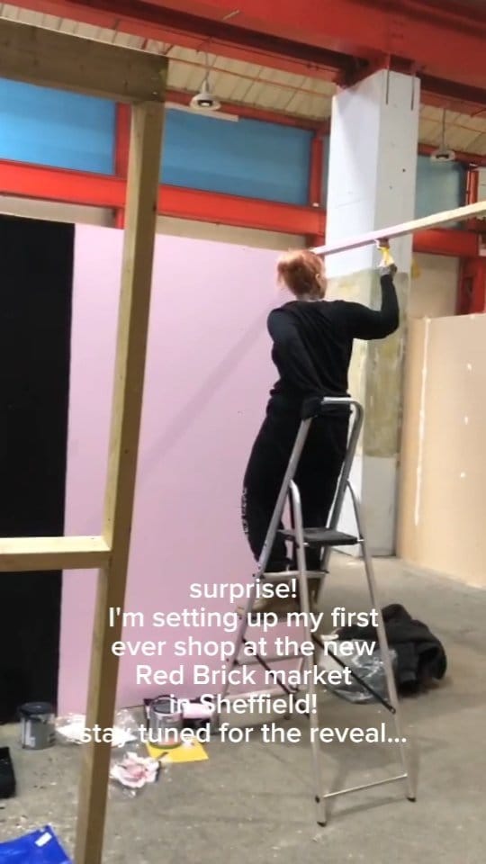 Post 10 by Katy and Bones on Instagram (video)