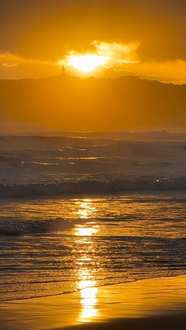 Post 6 by LOST LORELEI on Instagram (video)