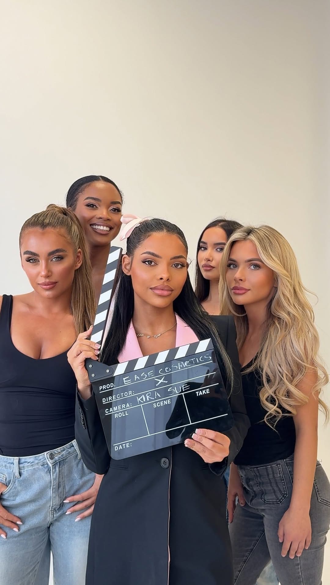 Post 9 by Kira Martin on Instagram (video)