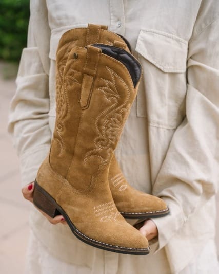 Post 8 by Cowboy Boot Store on Instagram (carousel)