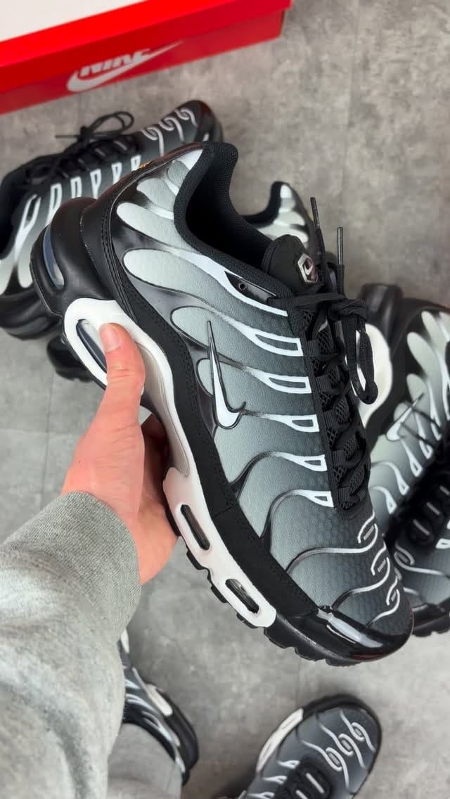 Post 7 by Indemand UK🛍️ on Instagram (video)
