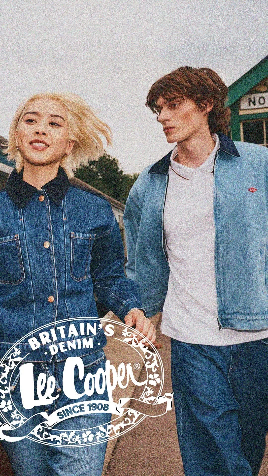Post 9 by Lee Cooper on Instagram (video)