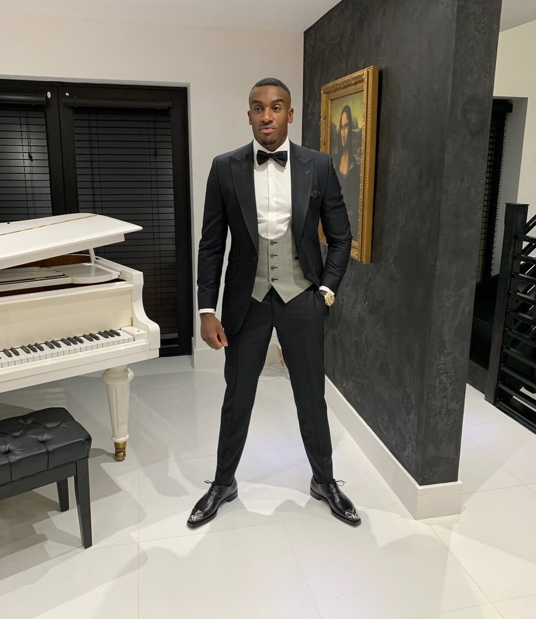 Post 10 by Forbes Tailoring on Instagram (carousel)