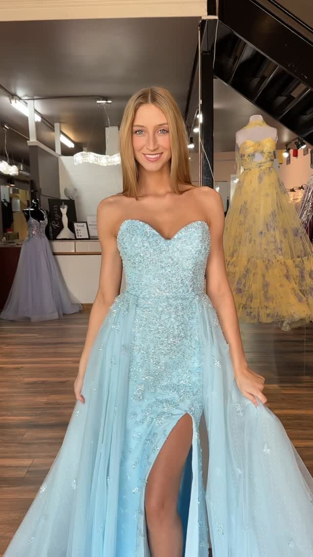 Post 4 by REGISS PROM on Instagram (video)