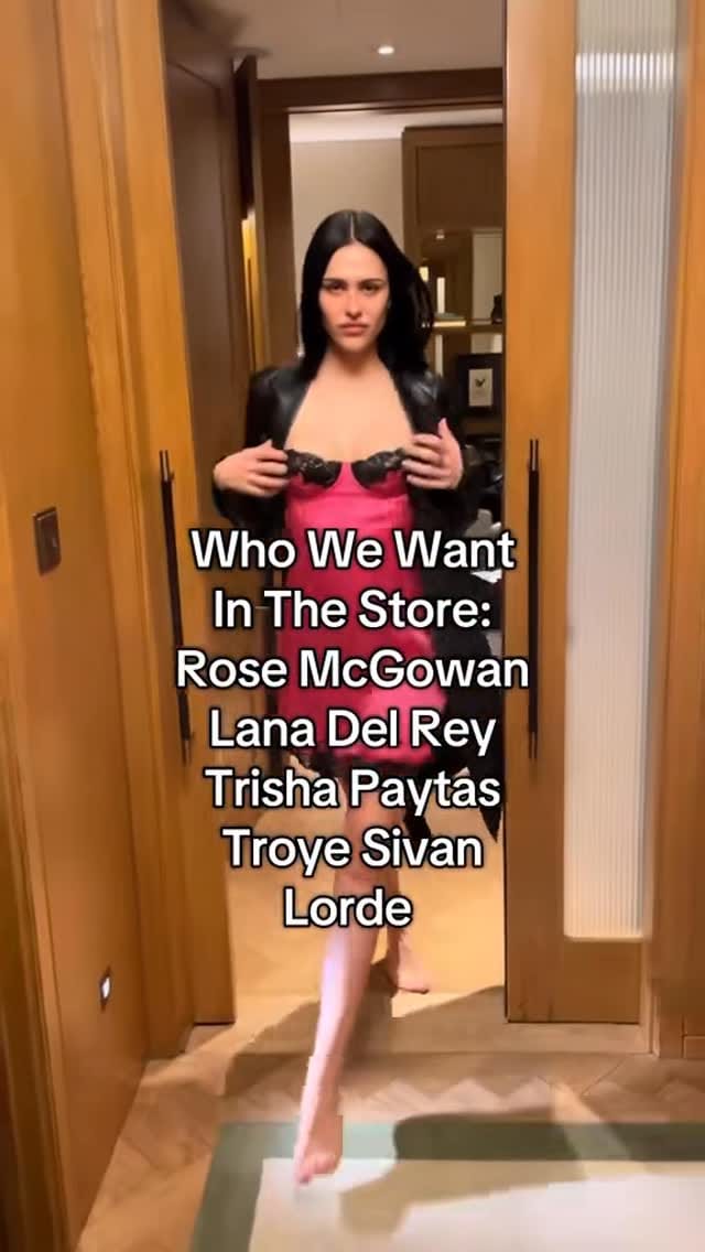 Post 7 by Nordic Poetry Shop on Instagram (video)