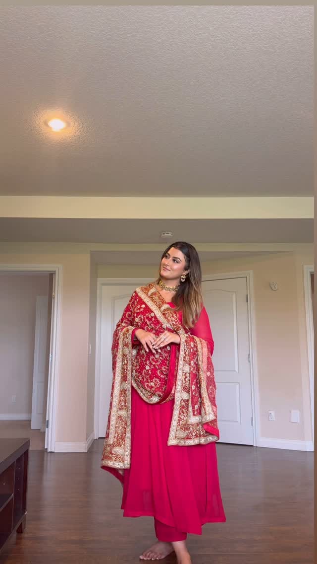 Post 5 by Jas boutique on Instagram (video)