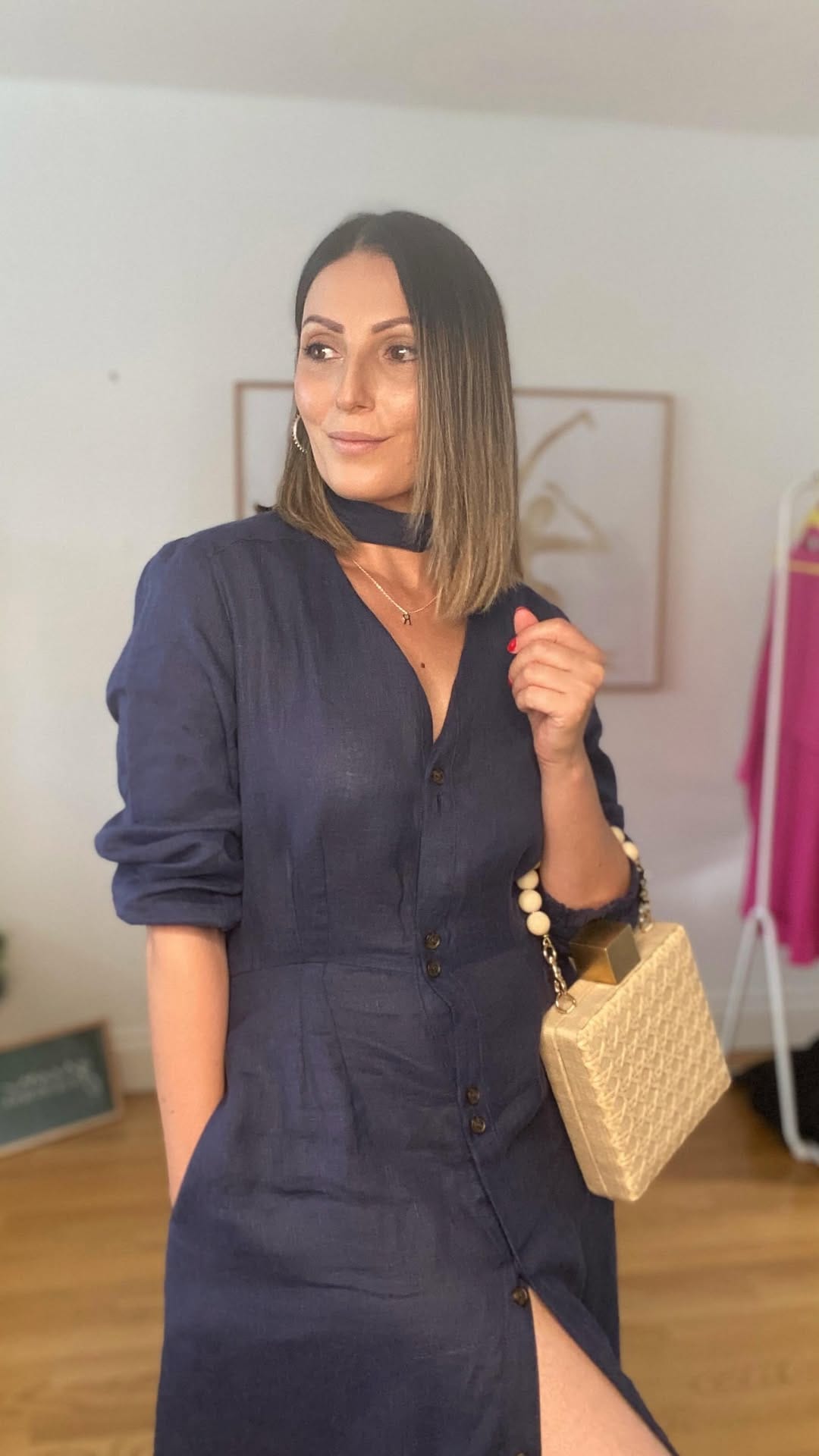 Post 10 by Roberta - The Sustainable Stylist | London & Online on Instagram (video)